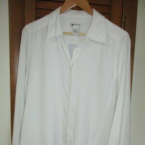 Women's Orvis Silk Blouse. Off White. medium.